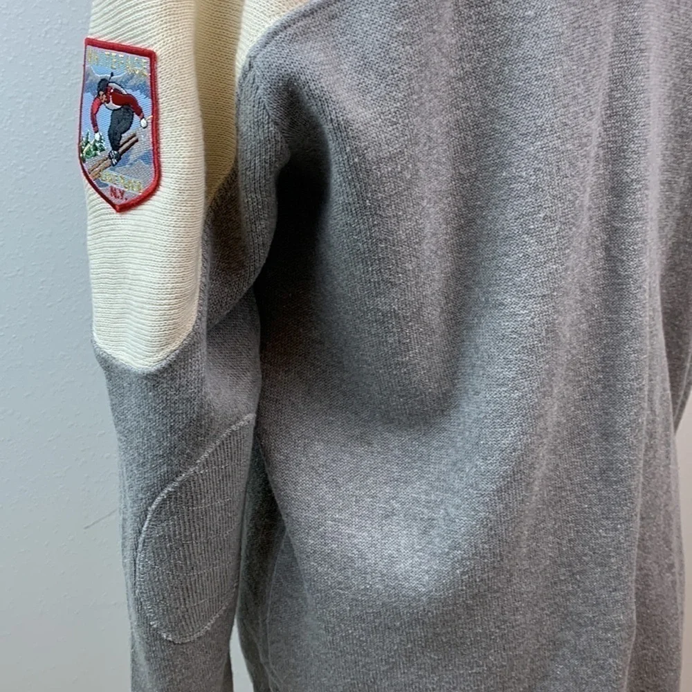 Vintage T. Dalton USA ‘80 Lake Placid hockey cotton V neck jersey unisex sweater